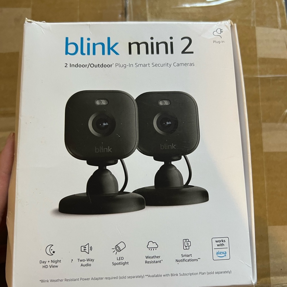 Link Mini 2 Indoor/Outdoor Security Cameras - Black